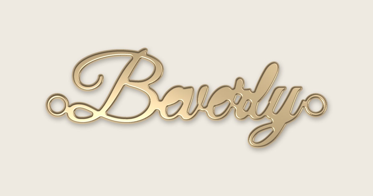Beverly name necklace in 14k yellow gold, classic script lettering