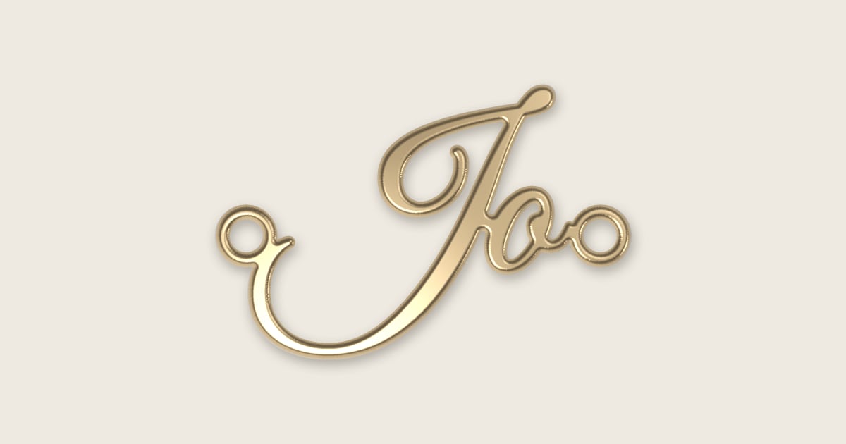 Jo name necklace in 14k yellow gold, classic script lettering